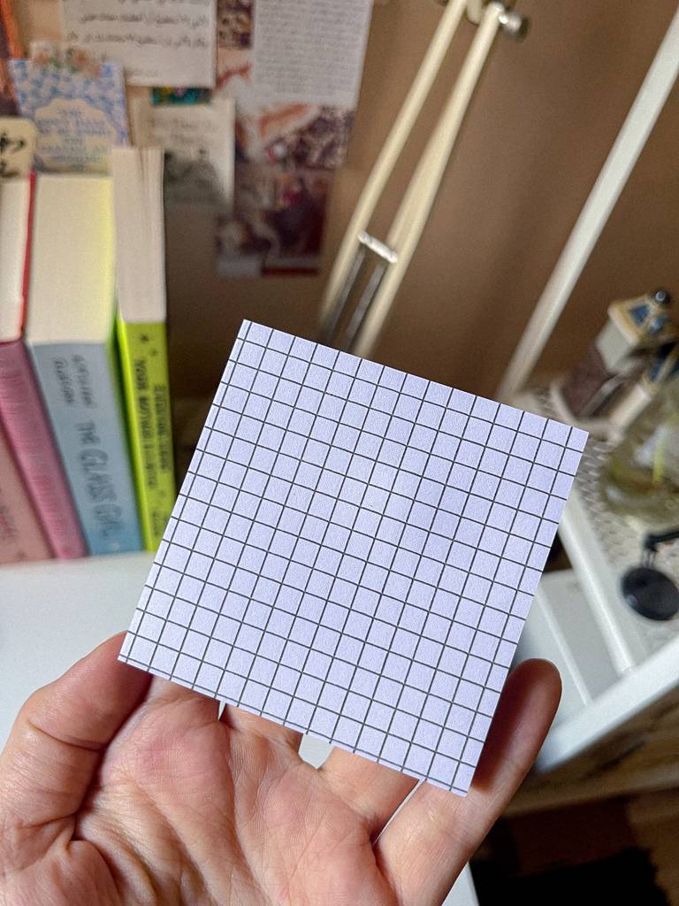 ​📃​ستيكي نوتس بيضاء بتصاميم مختلفة