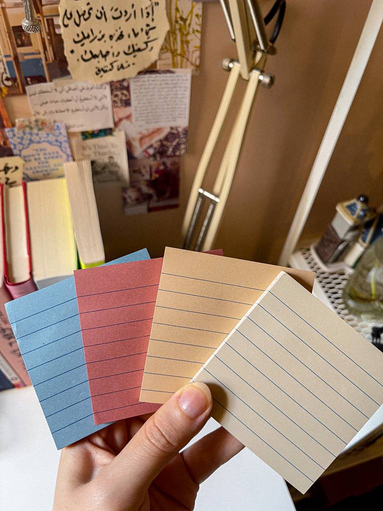 ​📜​ستيكي نوتس مخطط بألوان هادئة