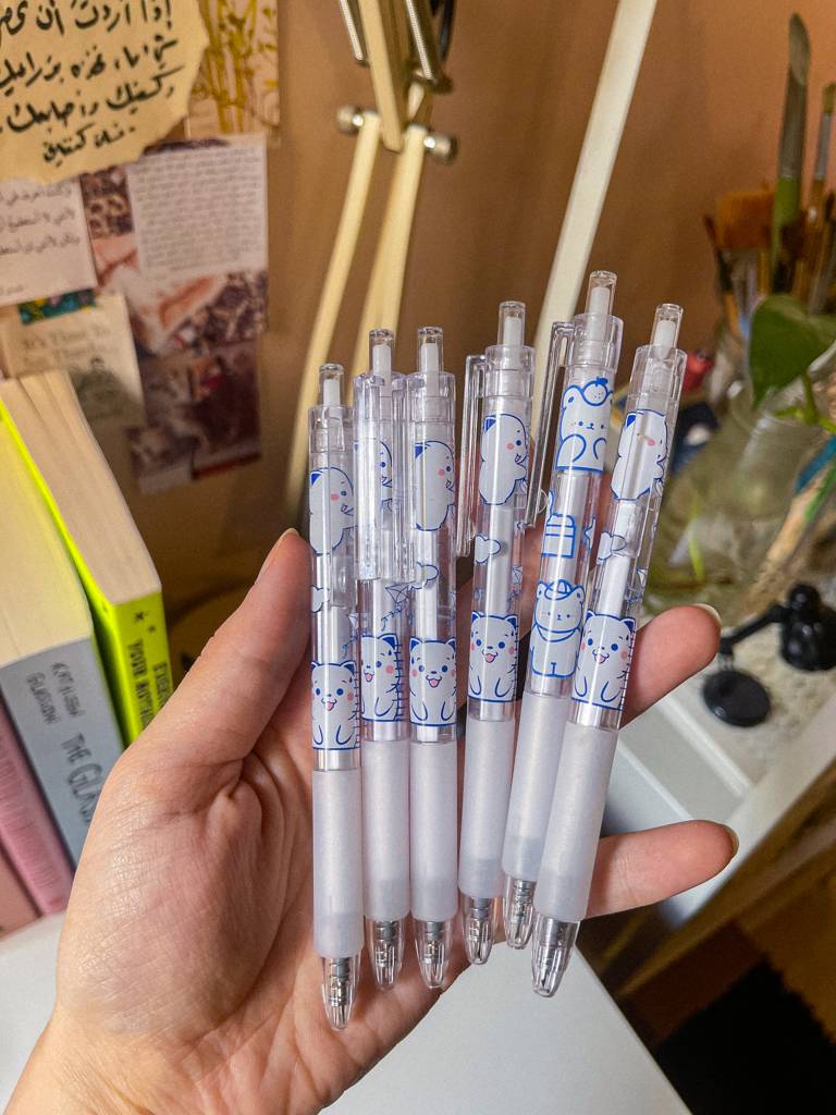 ​🤍​قلم مشرط لطيف