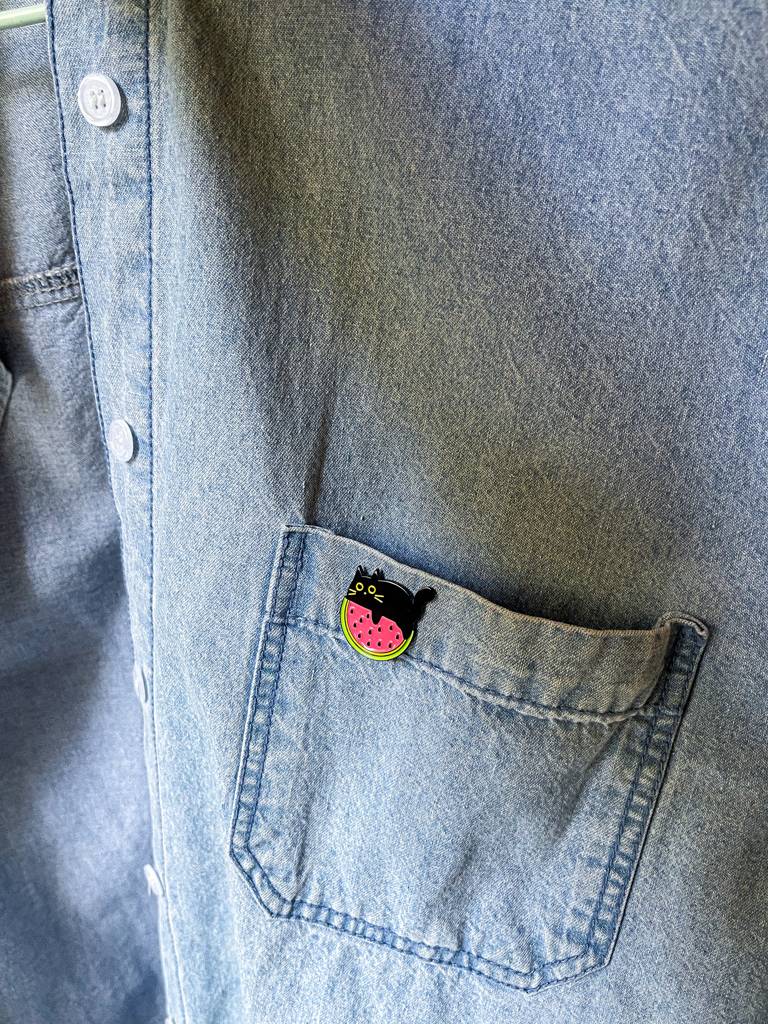 ​🍉​🐈‍⬛ ​دبوس قطة وبطيخ