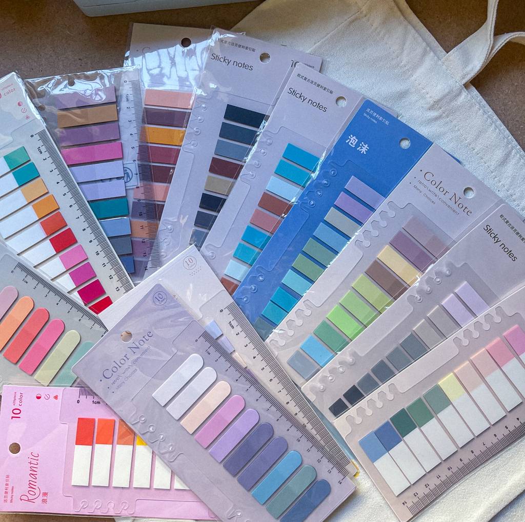 📚علامات كتب عريضة