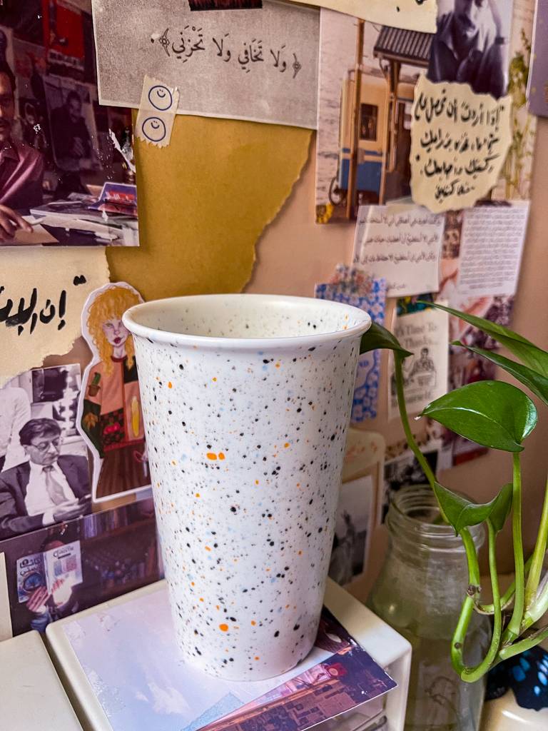 💛كوب هاندميد طويل ومميز